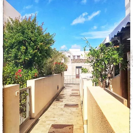 Via Giardini Acquamarina Apartment